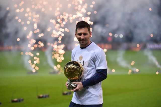 [德国杯]多特1-0客胜德丙球队红白埃森成功晋级