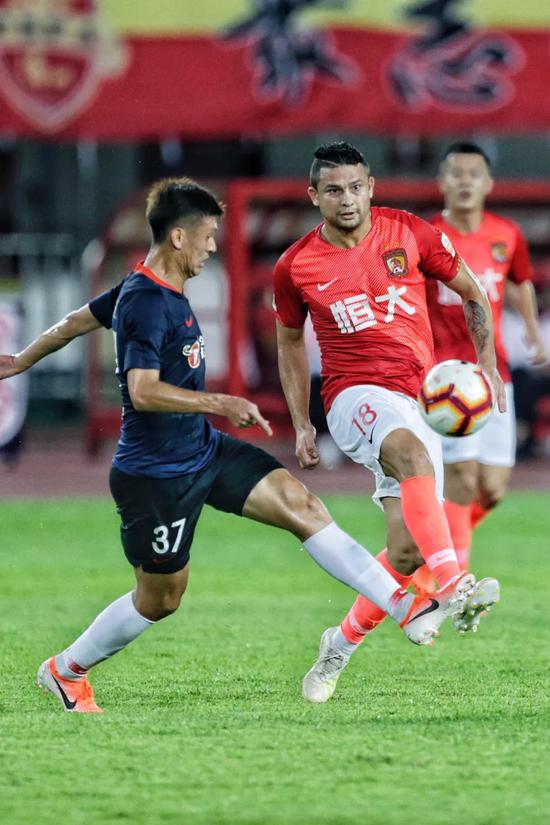 意甲-劳塔罗制胜 国际米兰1-0客胜亚特兰大 [意甲国际米兰]